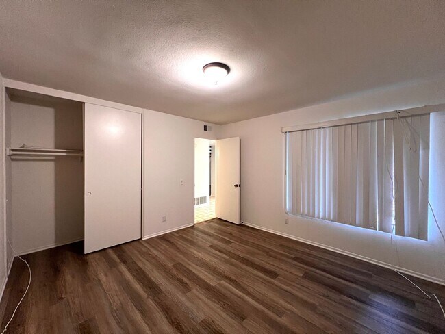 Foto del edificio - Beautiful home located in desirable Irvine community!