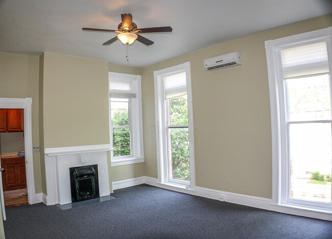 Building Photo - 511 Ryland St