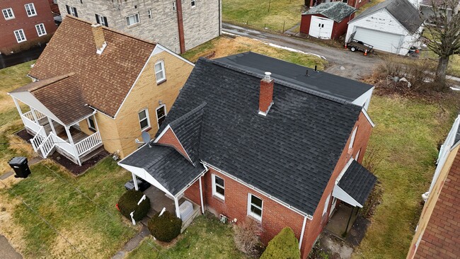 Photo - 2102 McLean St House