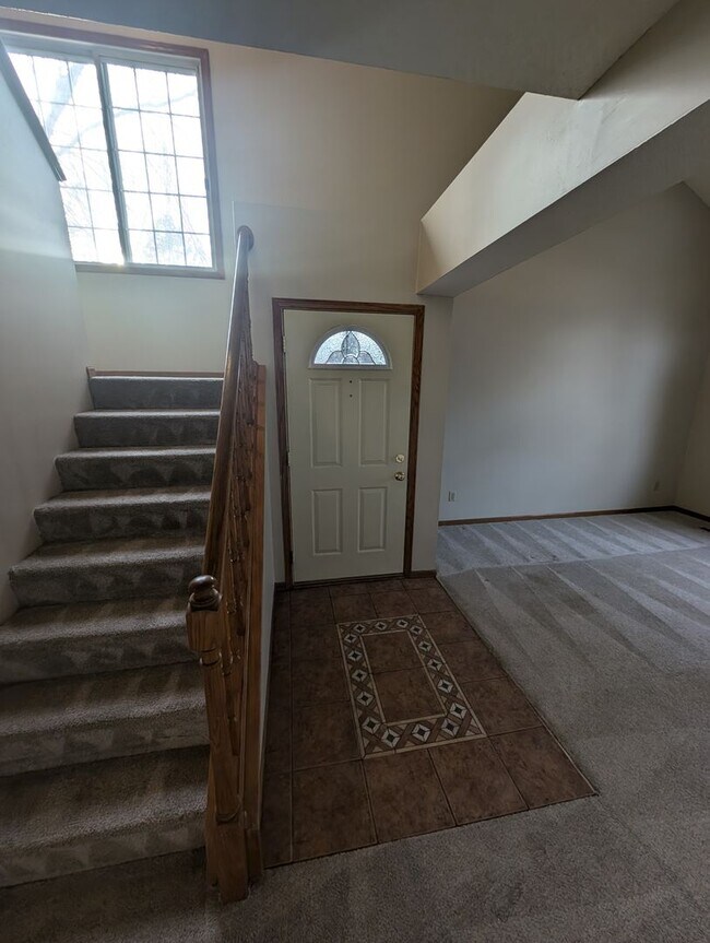 Foto del edificio - 2583 Bedford Ct