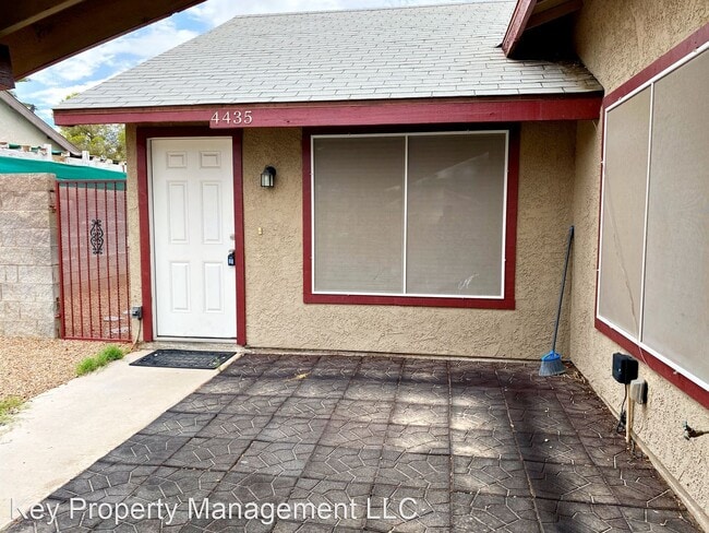 Building Photo - 1 br, 1 bath House - 4435 Pinegrove St