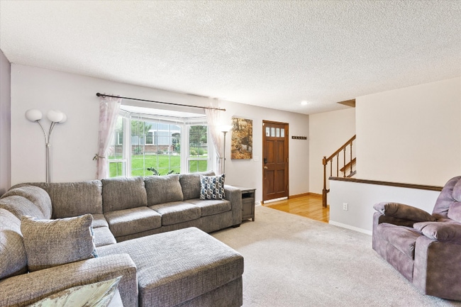 Building Photo - 2433 E Fremont Ct
