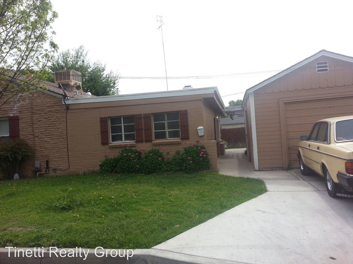 202 E Main St Unit A/B, Merced, CA 95340 Condo for Rent in Merced, CA