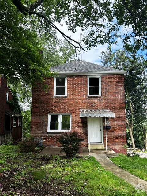 Building Photo - 3229 Circle Dr