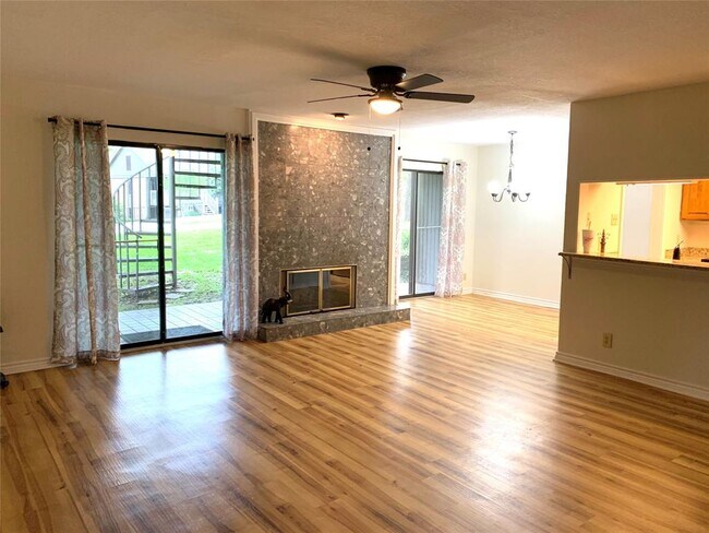 Building Photo - 1123 Signal Ridge Pl