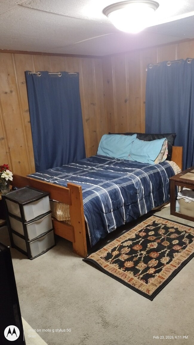 Building Photo - 2319 S 18th St