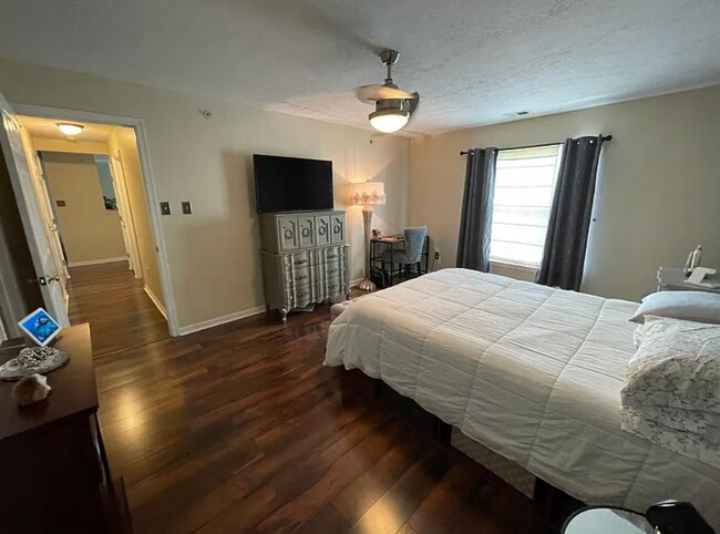 Foto del edificio - 12 Willow Path Ct