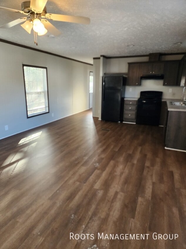 Building Photo - Home Available to Lease - Apply Today!