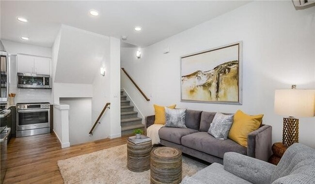 Foto del edificio - Magnolia Townhome