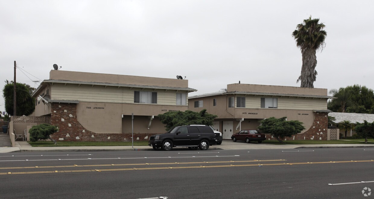 Building Photo - 14072-14076 Springdale St