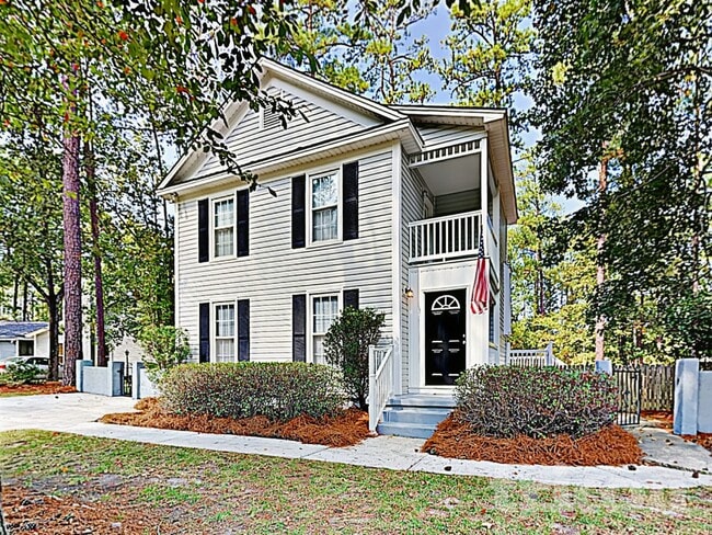 Building Photo - 18 Hillpine Ct