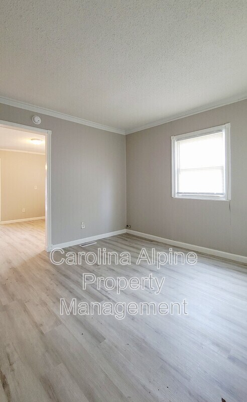 Building Photo - 612 Osceola St