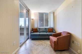 Building Photo - 990 Cape Marco Dr
