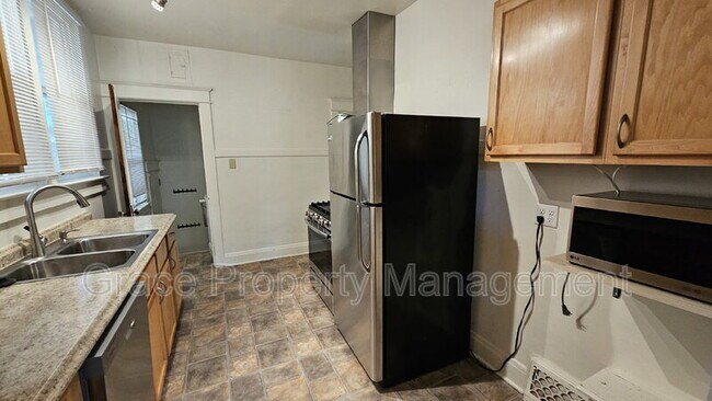 Foto del edificio - 842 Jackson St