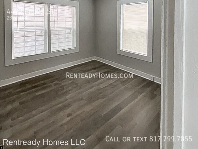 Foto del edificio - 2 br, 1 bath House - 4432 Phlox St