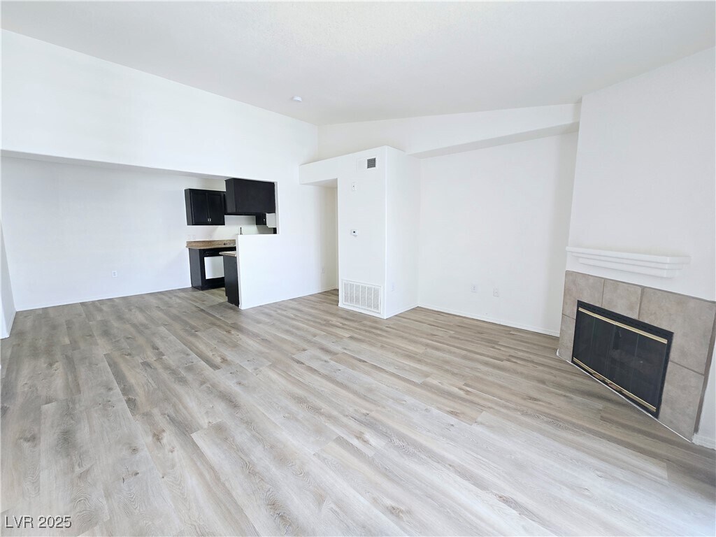 Foto principal - 3318 N Decatur Blvd