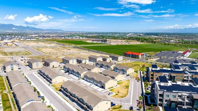 Foto del edificio - 14886 S Marble Rock Way