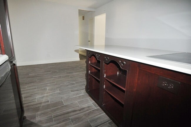 Foto del edificio - VIEW NOW - COMING SOON - Beautifully remodeled - highly sought-after HEB ISD