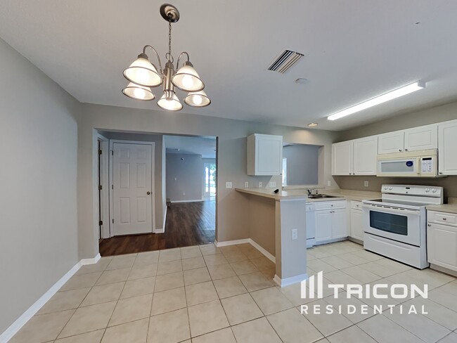 Building Photo - 6739 Summer Haven Drive Riverview FL