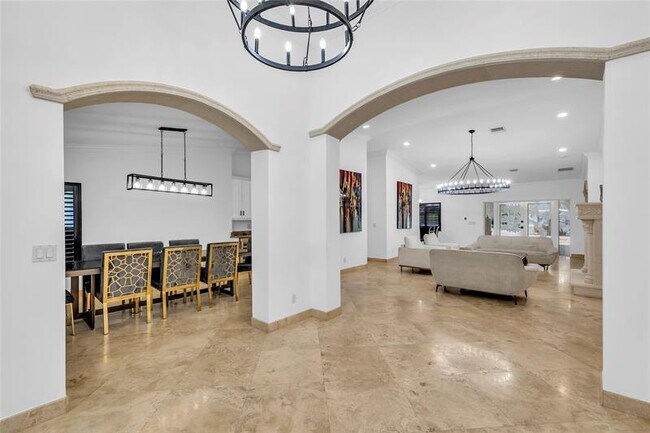 Building Photo - 6300 SW 190th Ave
