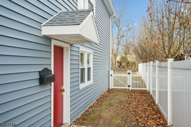 Foto del edificio - 11 Washington Ave