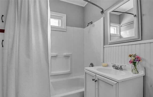 Foto del edificio - 68 Sunset St