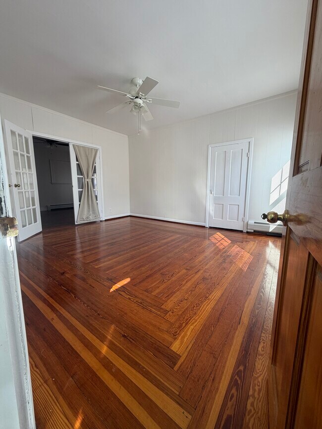 Photo - 53 Locust St Apartment