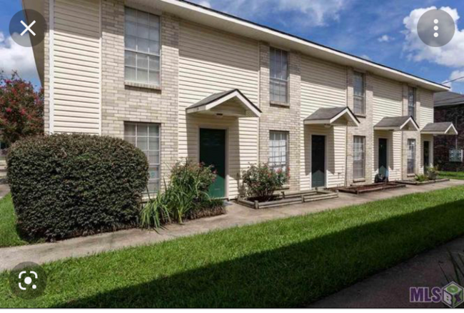 Building Photo - 1704 Brightside Dr