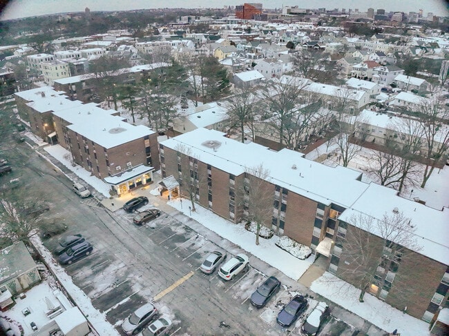 3D Exterior - Eagle Rock Apartments and Townhomes at Brighton