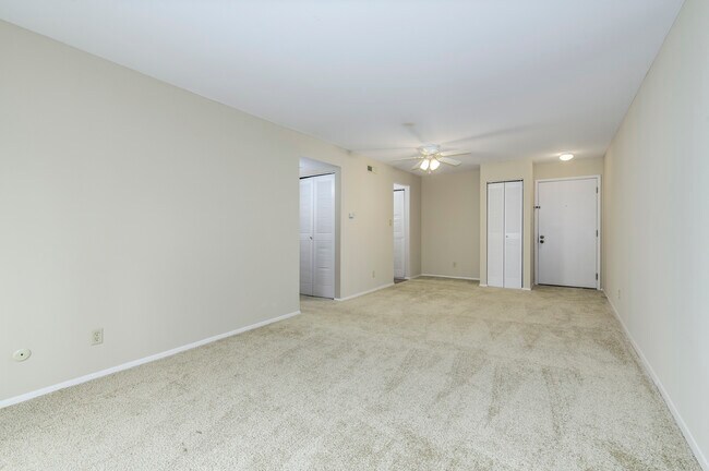 Building Photo - Village Park Apartments