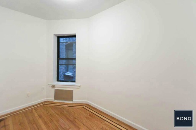Building Photo - 441 E 51st St