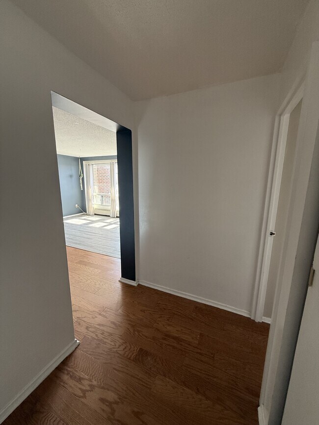 Photo du bâtiment - 20 Chesterton Dr