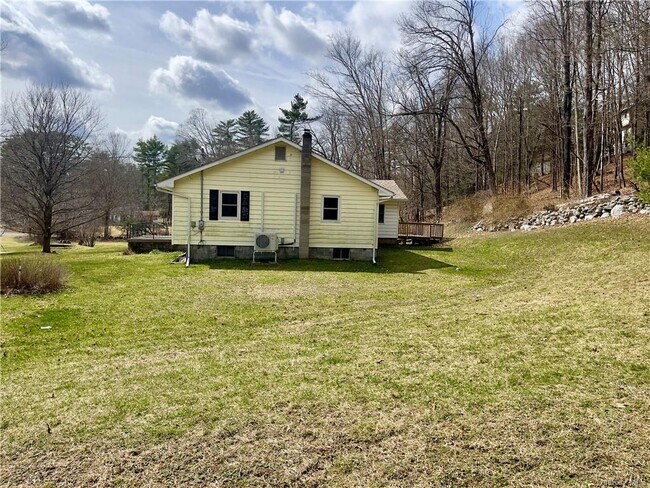 Building Photo - 2781 US-209
