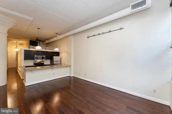 Foto del edificio - 2429-41 Locust St