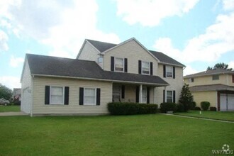 Building Photo - 4 Amberwood Dr
