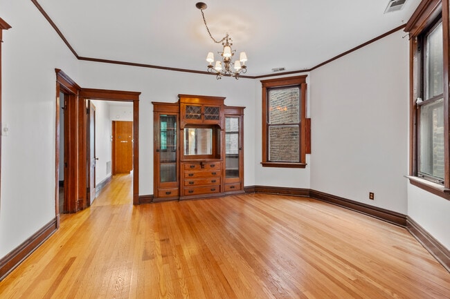 Foto del edificio - 2639 N Whipple St