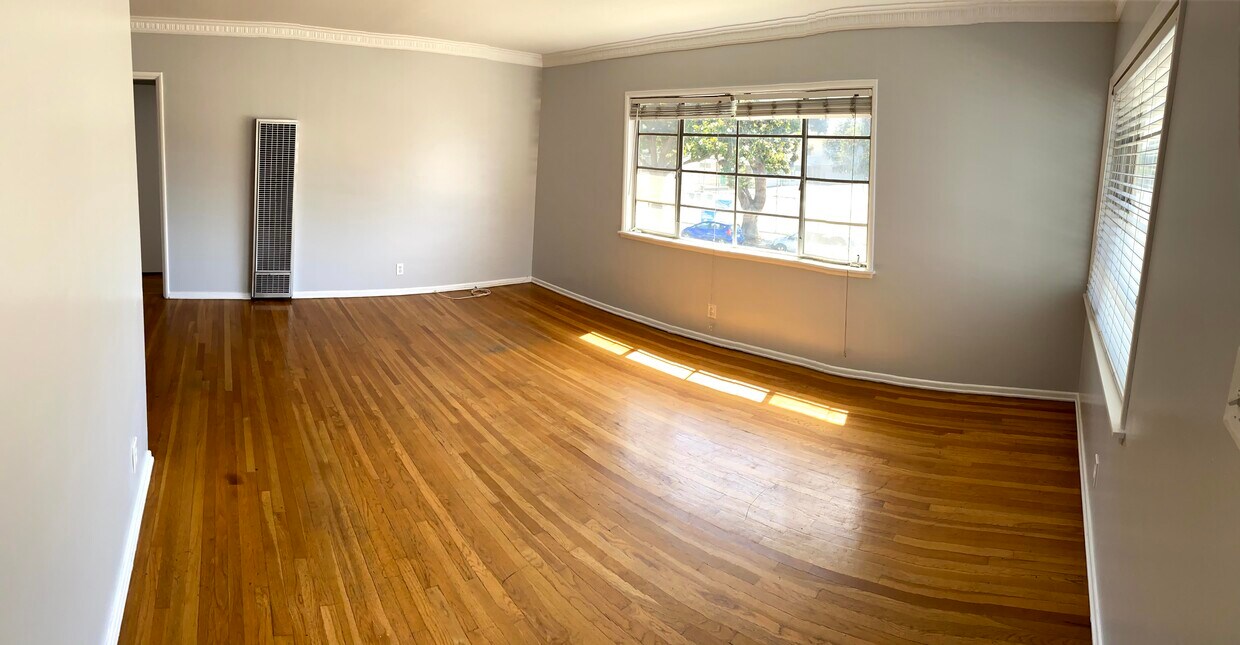 Living Room - 4068 9th Ave