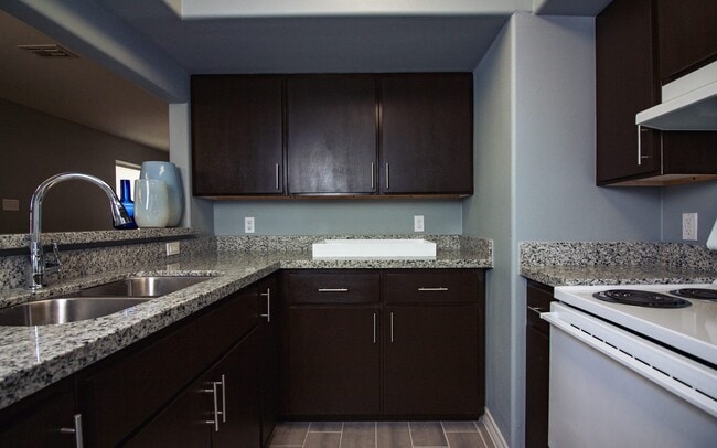 Building Photo - Stewart Apartments