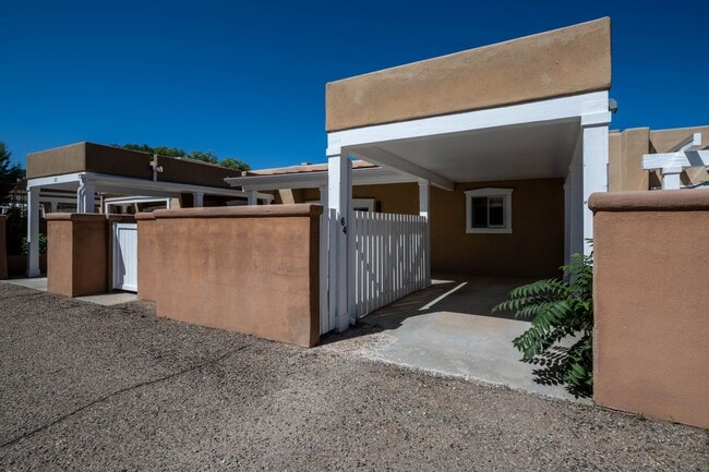 Building Photo - Two-Bedroom Condo at El Matador