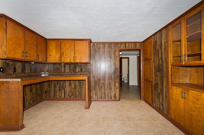 Foto del edificio - Special: 3 bedroom, 1 bath house $300 off for a lease starting 3/1/26 or sooner