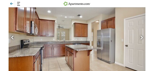Foto del edificio - 8554 Tallfield Ave