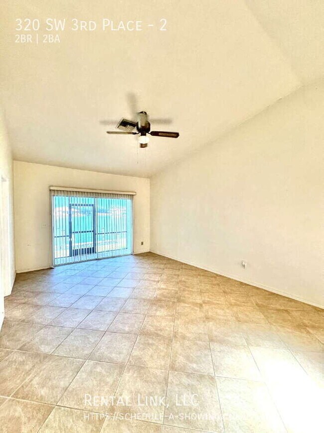 Foto del edificio - 320 SW 3rd Pl