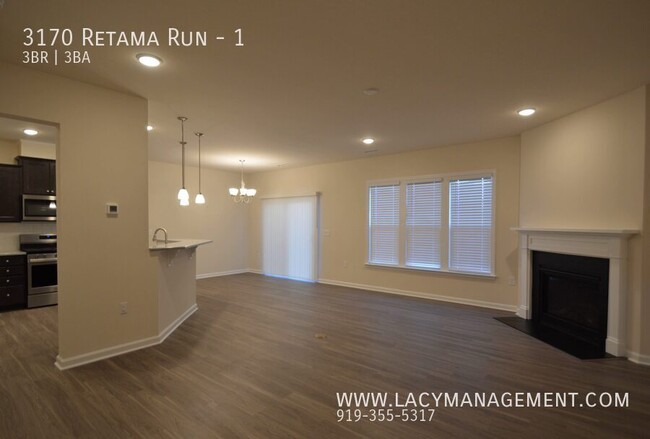 Building Photo - 3170 Retama Run