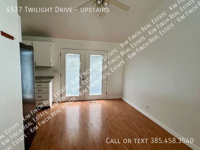 Building Photo - 4577 Twilight Dr