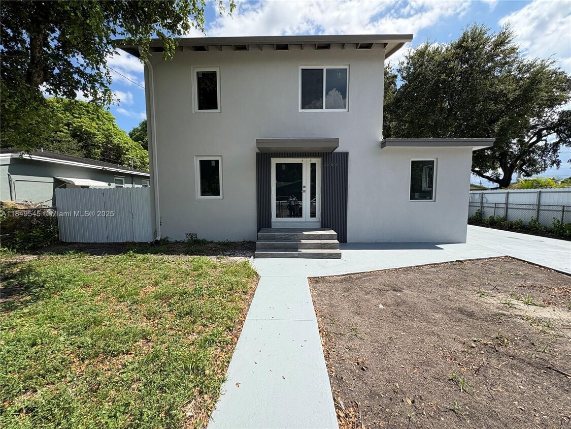 Primary Photo - 3368 NW 51st Terrace