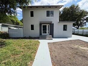 Building Photo - 3368 NW 51st Terrace