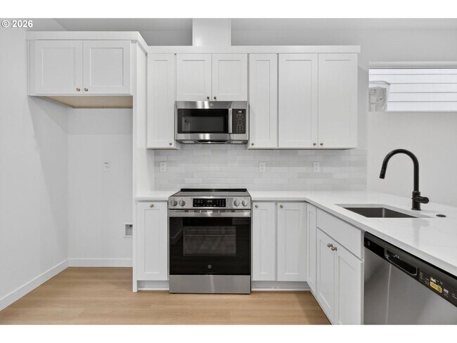 Foto del edificio - 4055 SW McKinley St