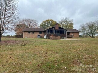 Building Photo - 228 El Bethel Rd