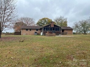 Building Photo - 228 El Bethel Rd