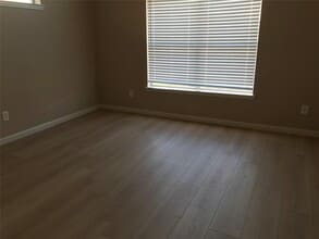 Building Photo - 13910 Fraser Lake Ln